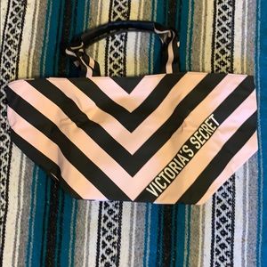 Victoria Secret Travel Bag BRAND NEW